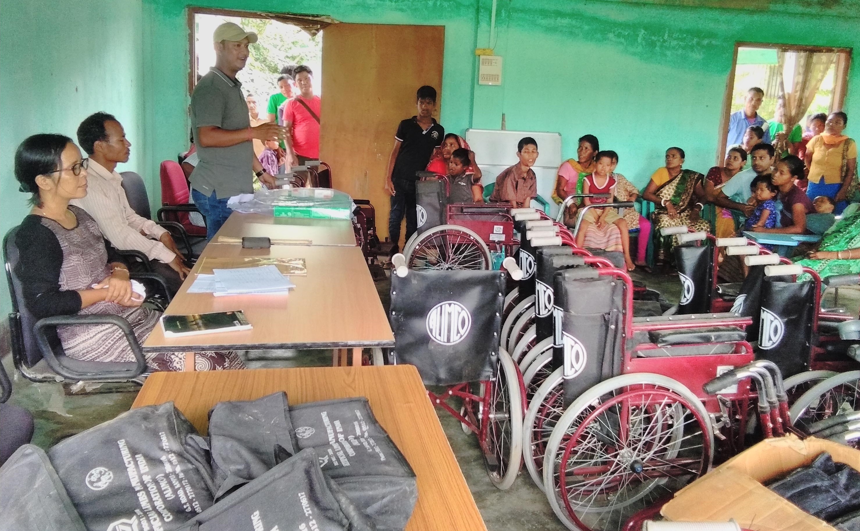 Distribution of aids and appliance